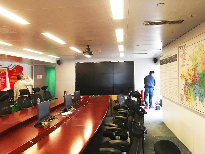 會議室及報(bào)告廳大屏幕的實(shí)際應(yīng)用及解決方案?